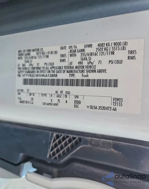 2017 Ford Transit 250 Delivery Van z USA, uszkodzony, nr VIN 1FTYR2CM1HKA13858